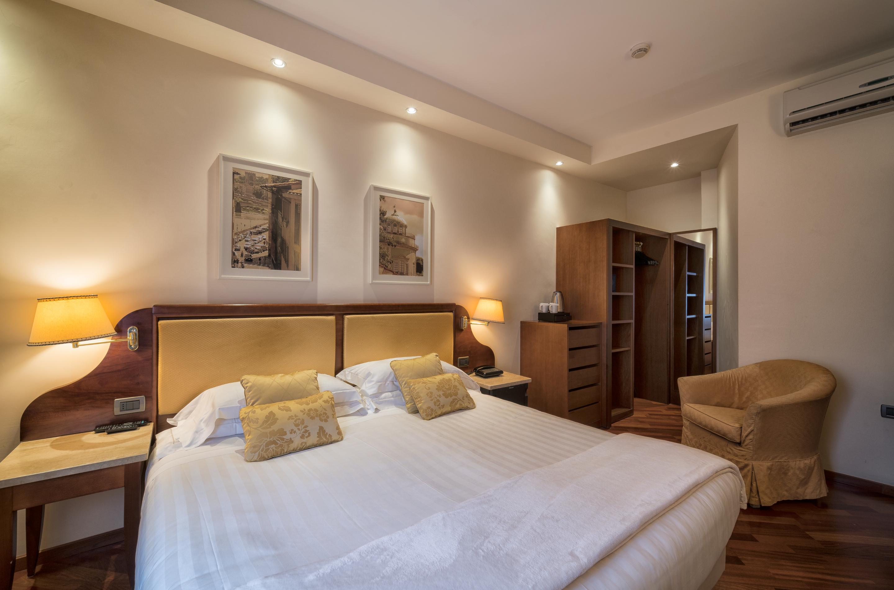 B&B Hotel Firenze Pitti Palace Al Ponte Vecchio Luaran gambar